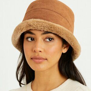 Women’s Faux Fur Lined Winter Bucket Hat  Brown